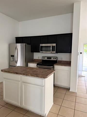 Building Photo - 9921 Tanglebrush Dr