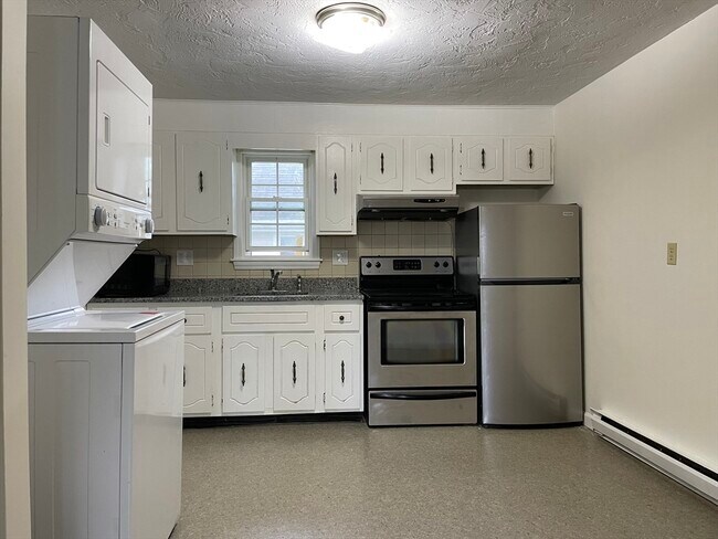 Primary Photo - 62 Garden St