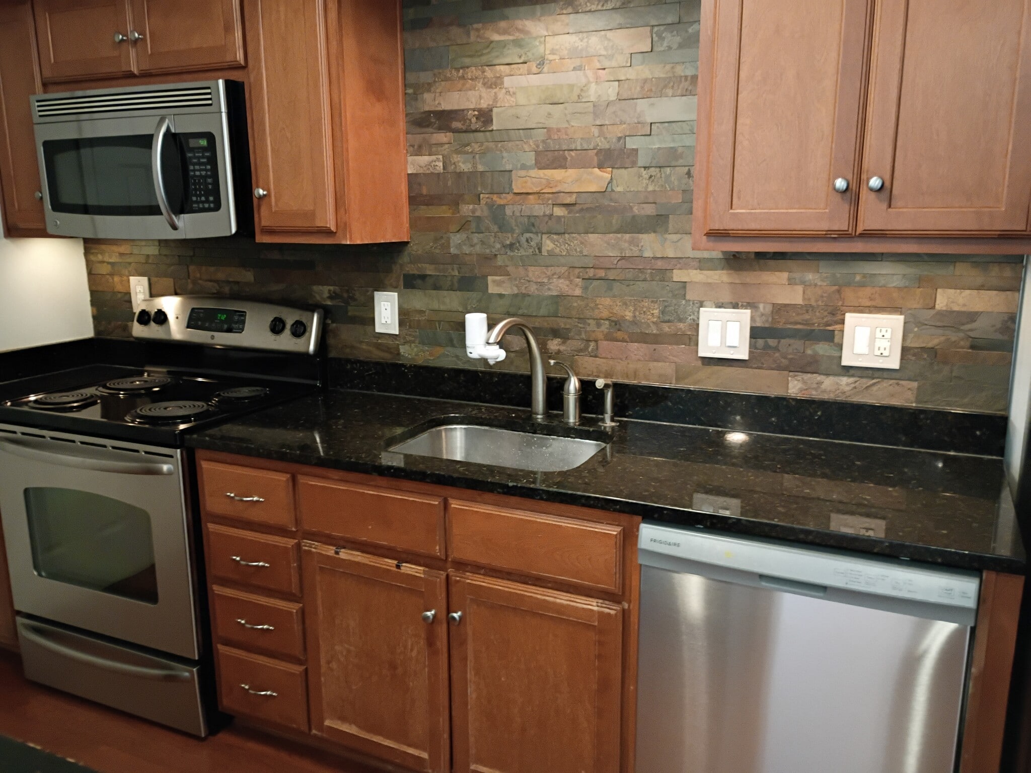 Building Photo - 5414 1st Pl NW