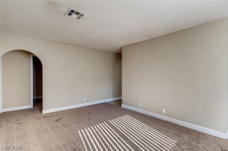 Building Photo - 1806 N Decatur Blvd
