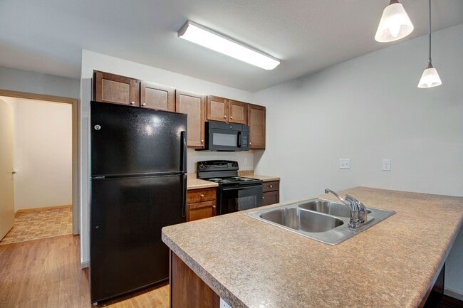 Pheasant Ridge Kitchen - Pheasant Ridge