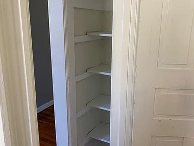 Building Photo - 242 Harvey St