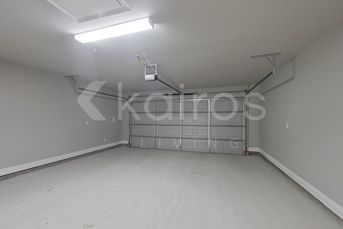 Building Photo - 13754 Willowmore Dr