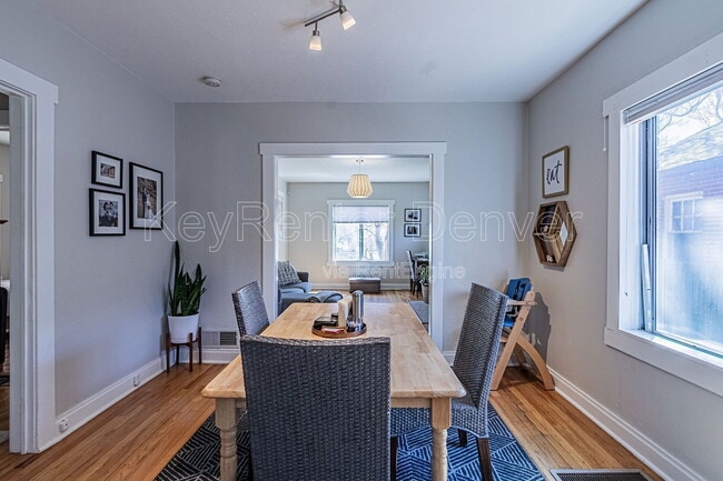 Building Photo - 555 Harrison St