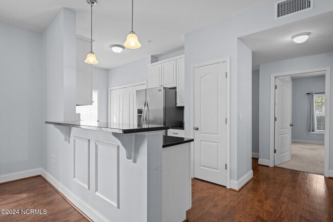 Building Photo - 119 Covil Ave