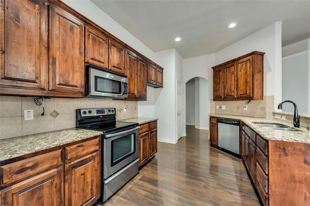 Building Photo - 2628 Triangle Leaf Dr