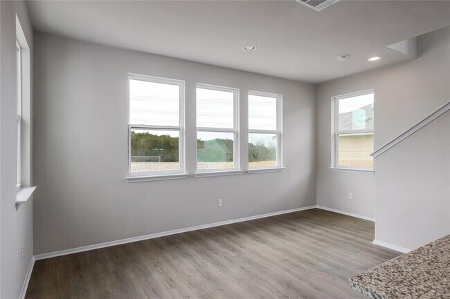 Building Photo - 11416 Milano Dr