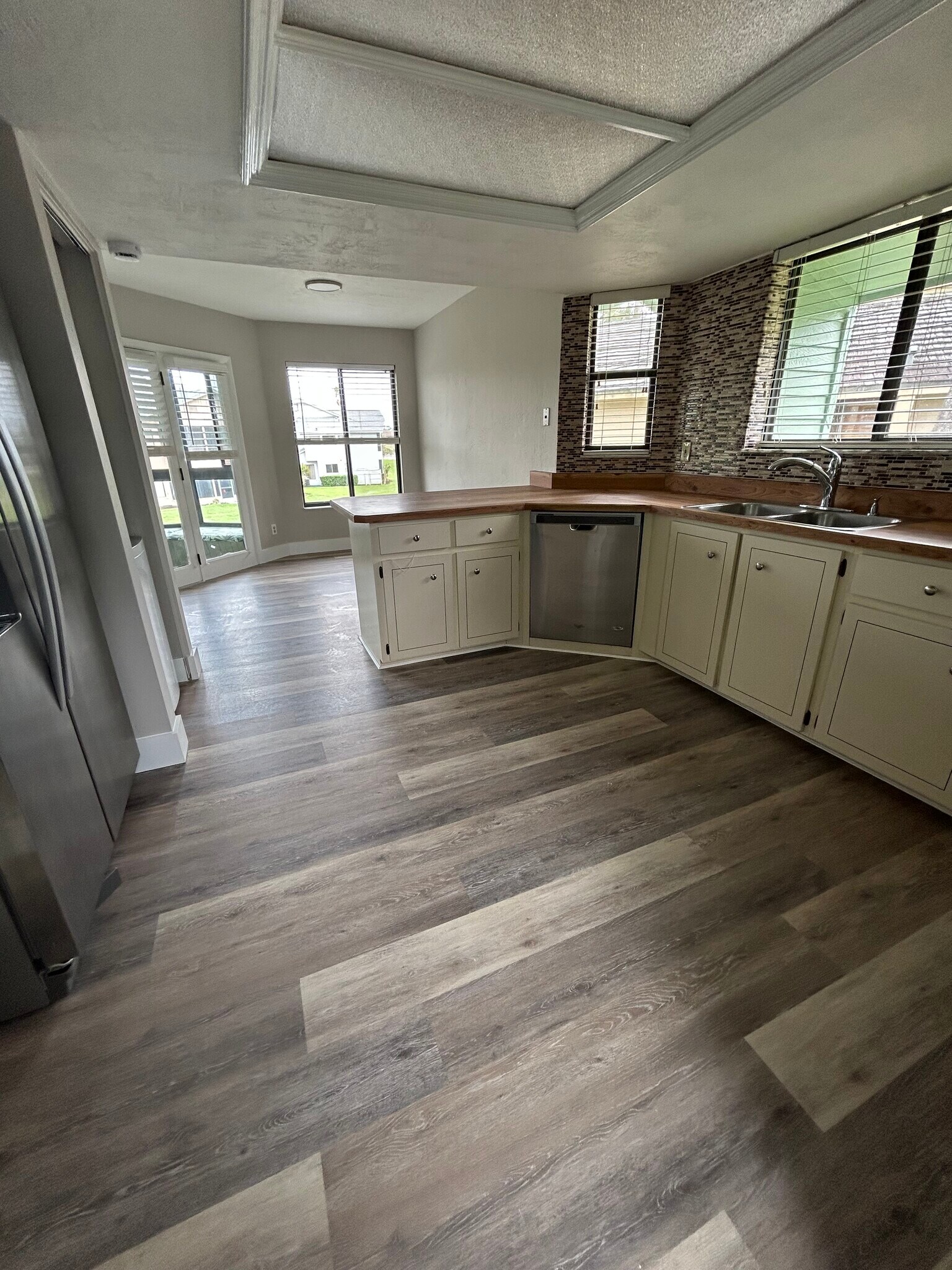 Building Photo - 114 Blue Heron Dr