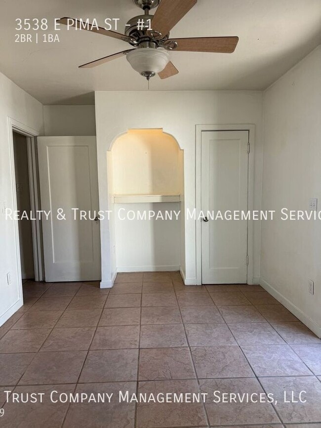 Building Photo - 3538 E Pima St
