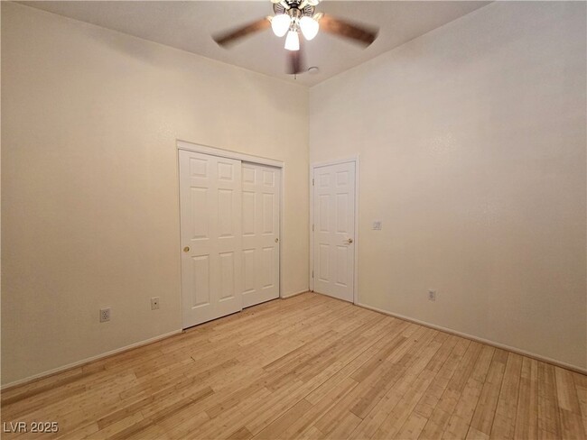 Building Photo - 9726 Tomorrow Ct