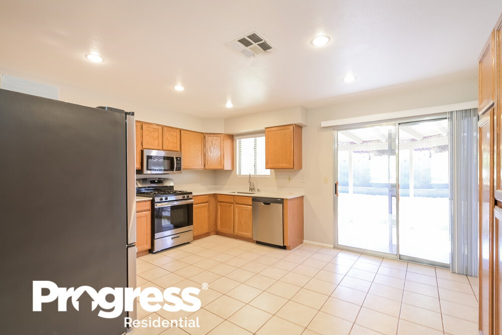 Building Photo - 123 Hexham Dr