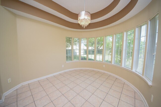 Building Photo - Gorgeous 3 bed, 2 bath with BONUS in Cordova.