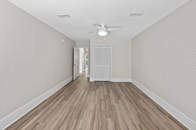 Building Photo - 4362 Hunters Club Dr