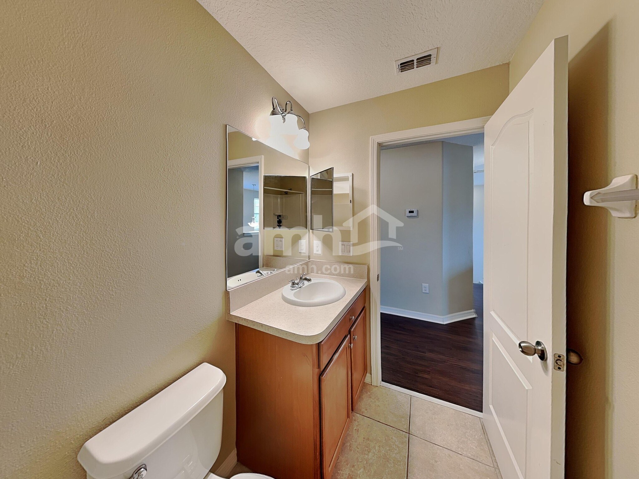 Building Photo - 15422 Peach Stone Pl