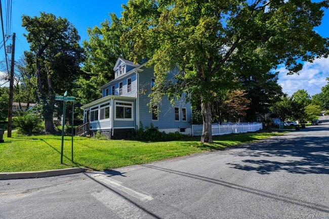 Building Photo - 40 Wheeler Ave