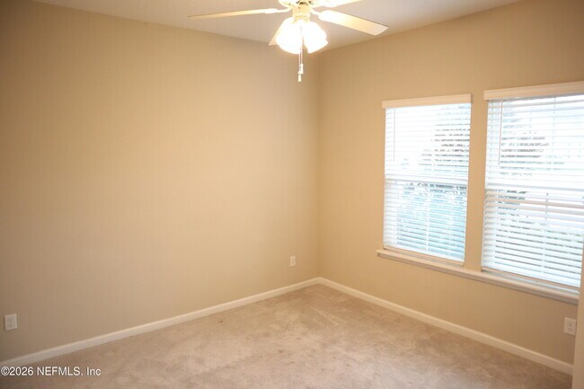 Building Photo - 6816 Crosby Falls Dr