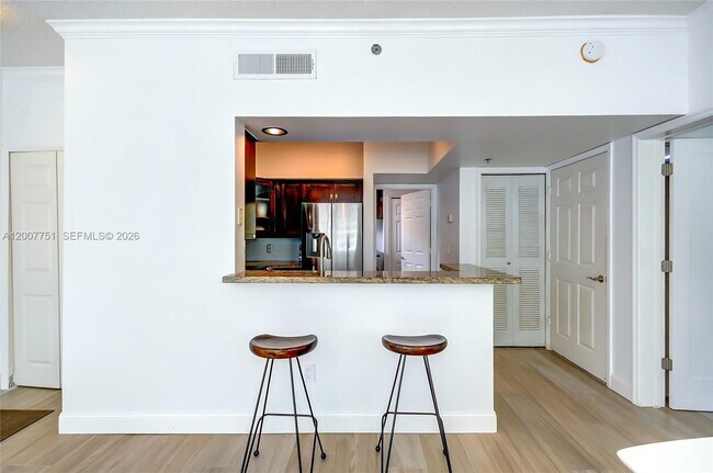 Building Photo - 3105 NE 184th St