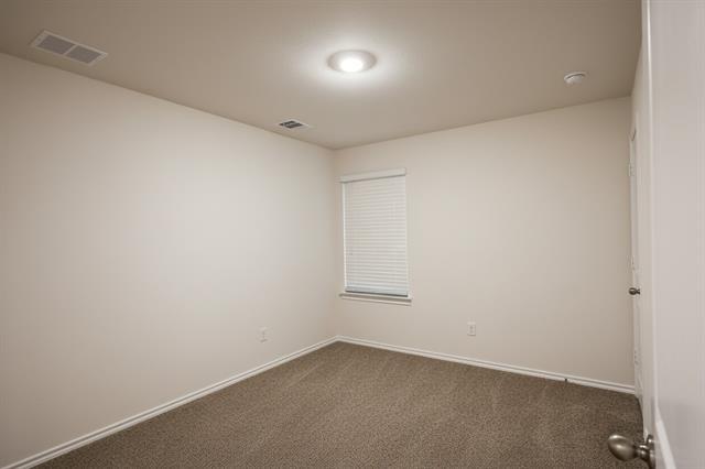 Building Photo - 3924 Amethyst Dr