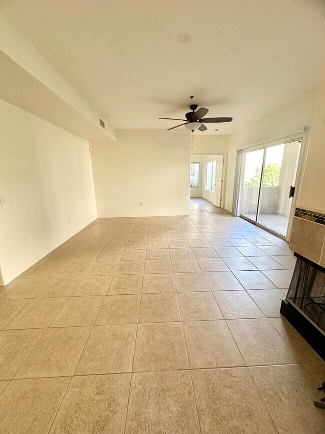 Building Photo - 11260 N 92nd St