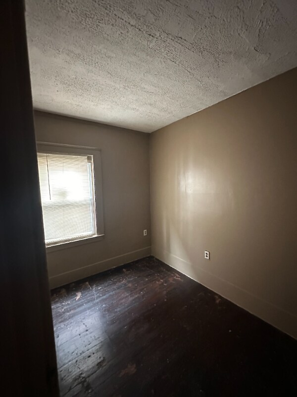 Building Photo - 4087 W Philadelphia St