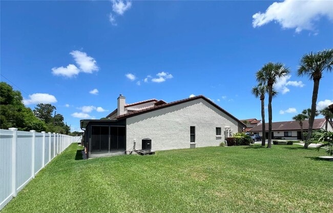 Building Photo - 7360 Ulmerton Rd
