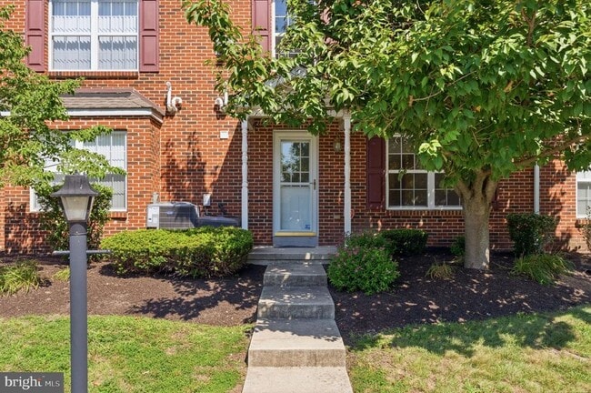 Building Photo - 1046 Balley Dr