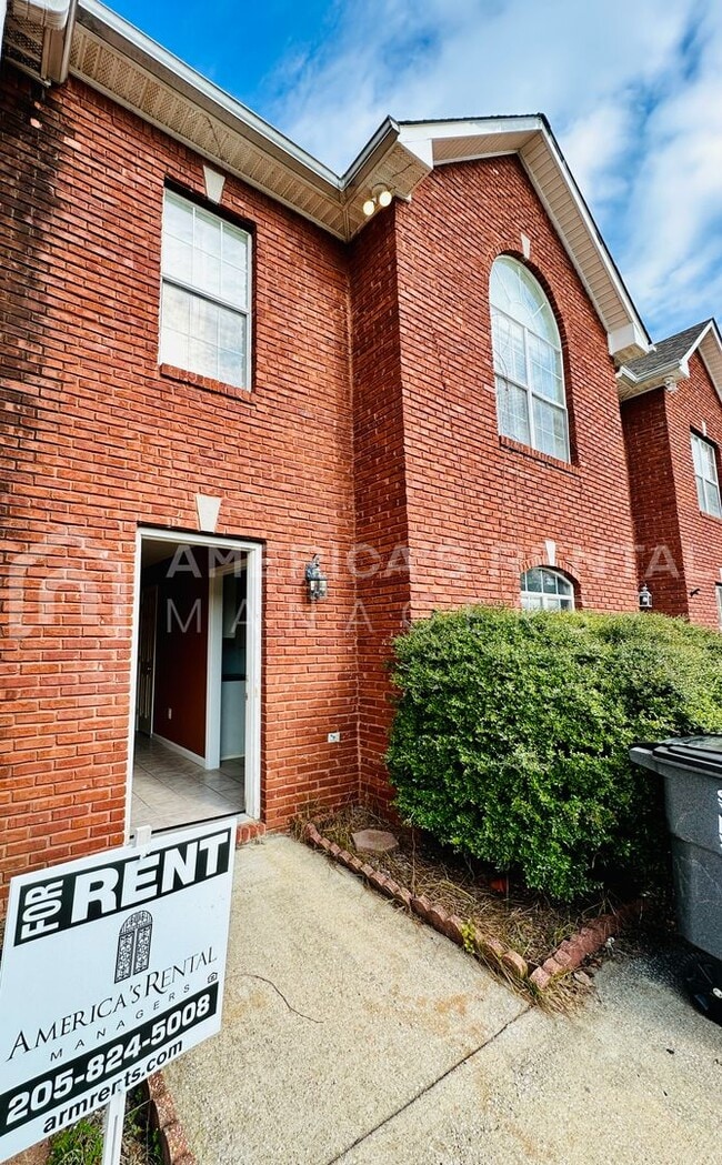 Building Photo - 165 Rocky Ridge Dr