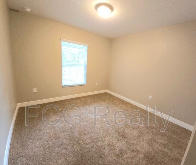 Building Photo - 3790 SW 137th Pl