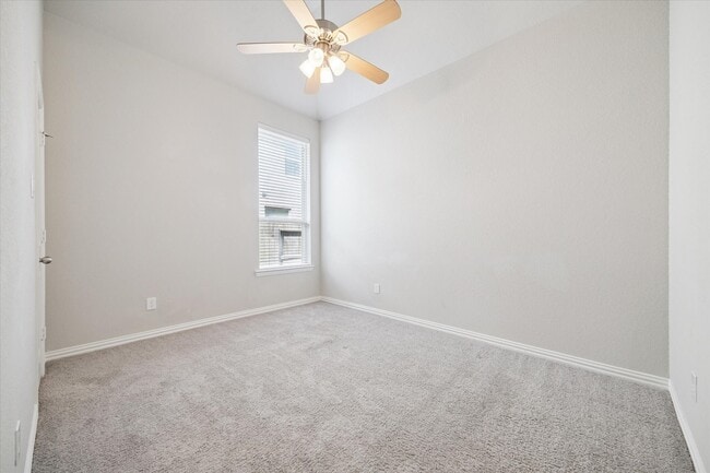 Building Photo - 28418 Asher Falls Ln