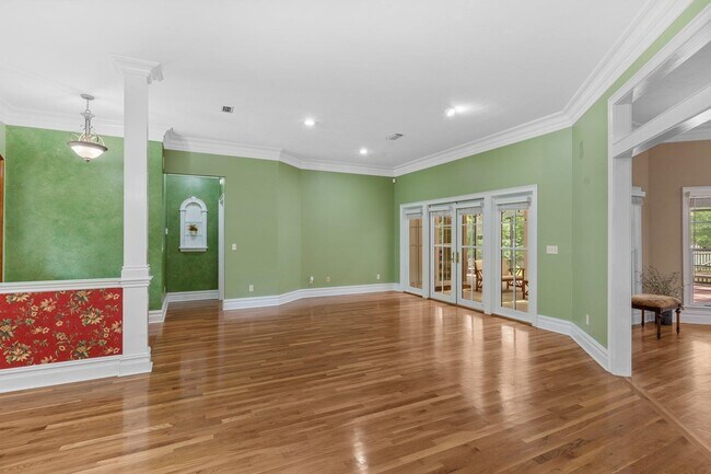 Building Photo - 8881 Winged Foot Dr