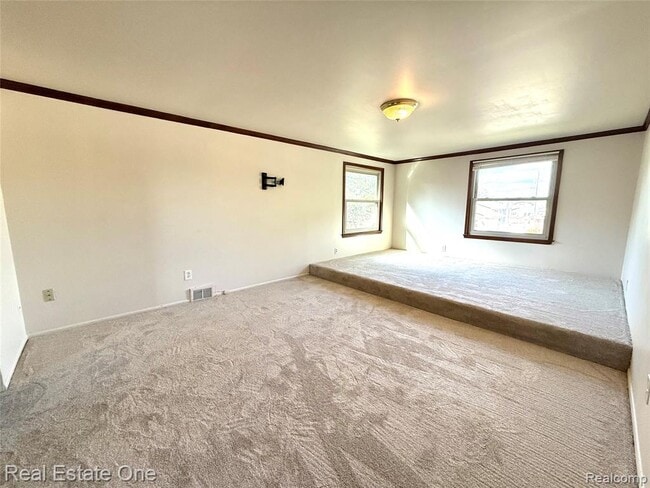 Building Photo - 26211 Simone St