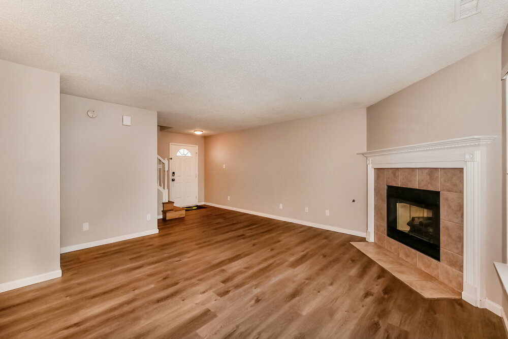 Building Photo - 2014 Dutch Elm Dr