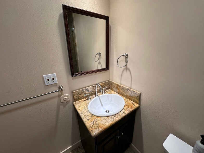 Guest bath sink - 10809 Huston St