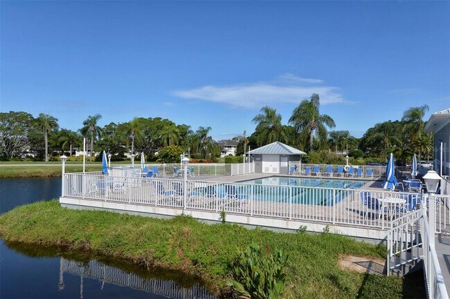Building Photo - 923 Sandpiper Cir