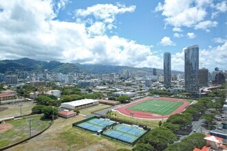 Building Photo - Convenient Honolulu Living! Pacifica #2402