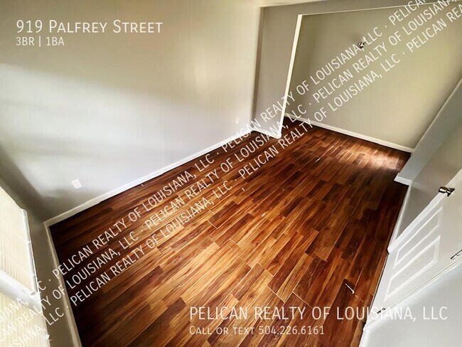 Building Photo - 919 Palfrey St