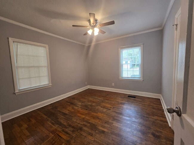 Building Photo - New Listing!!!