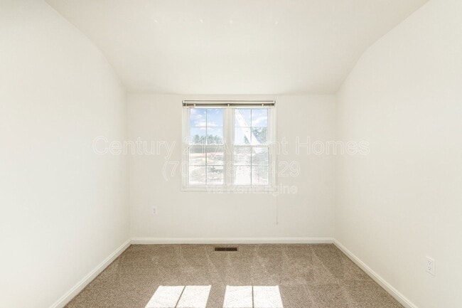 Building Photo - 3822 Keller Ave