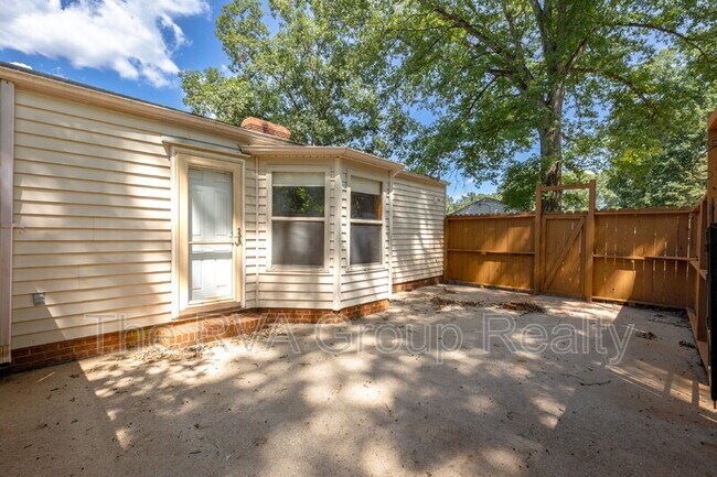 Building Photo - 13141 Overhill Dr