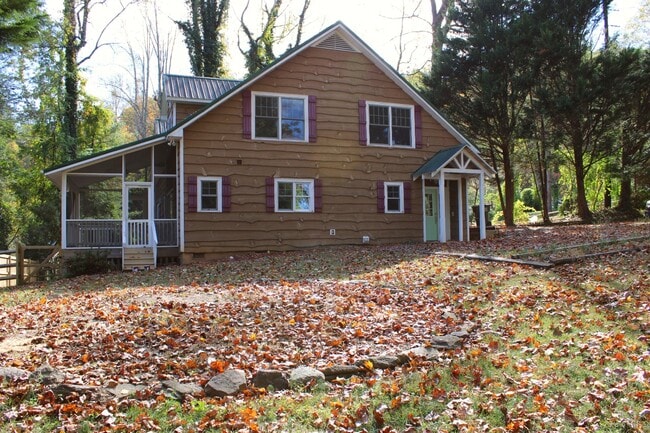 Primary Photo - 306 Daniel Dr