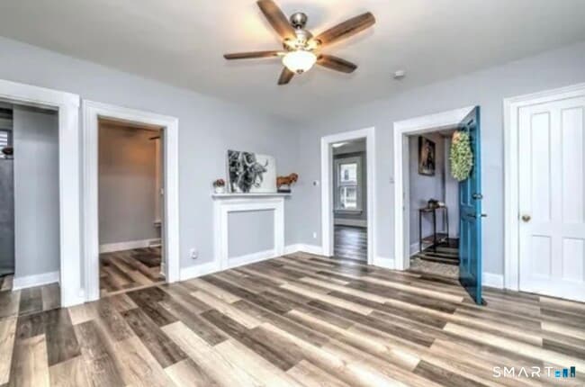 Building Photo - 6 Gilbert Ave