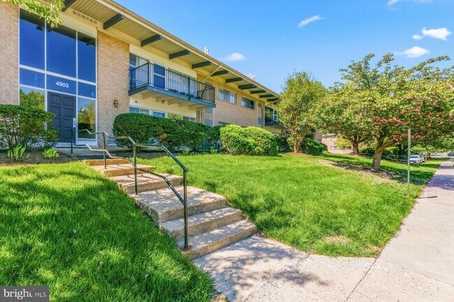 Building Photo - 4903 Americana Dr