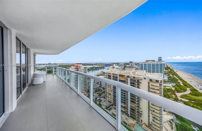 Building Photo - 6365 Collins Ave