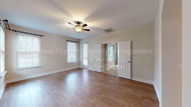 Building Photo - 3105 E Banister Rd