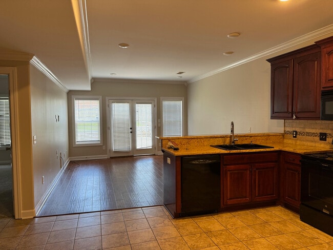 Building Photo - 7015 Windscape Dr NW