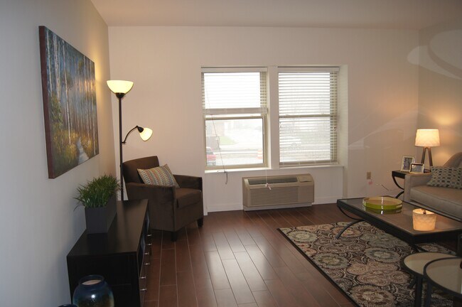 Building Photo - Fairchild Apartments