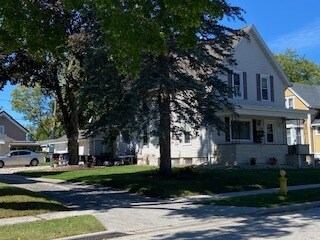 South Exterior - 404 Caroline St