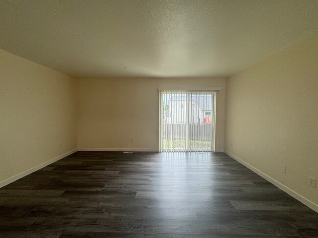 Building Photo - Coming Soon - Updated 3 bedroom Ranch 1 level