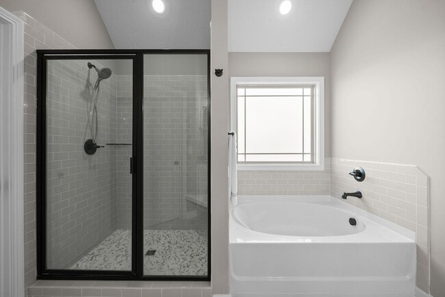 Building Photo - 2459 Shadowood Rd