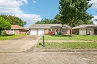 Building Photo - 4202 Townes Forest Rd